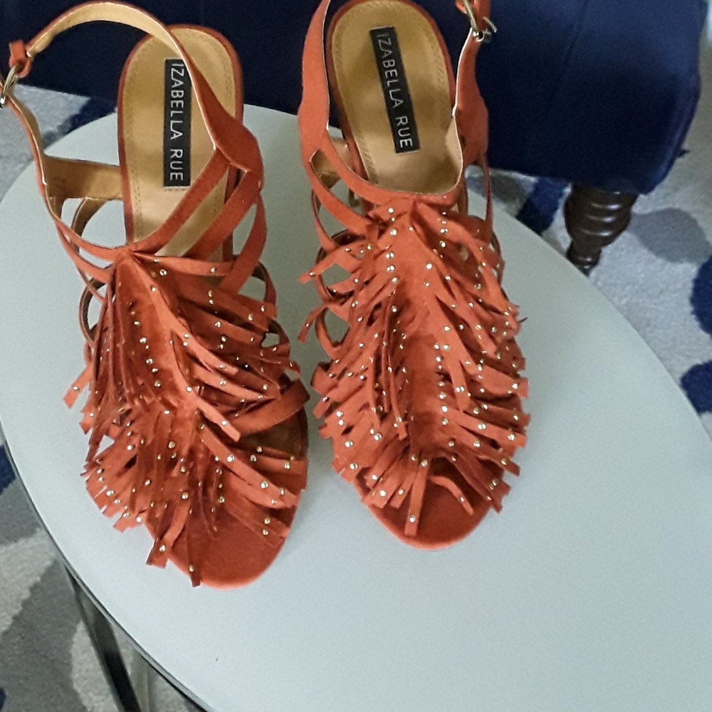 WORN ONCE BURNT ORANGE  HEELS 9.5